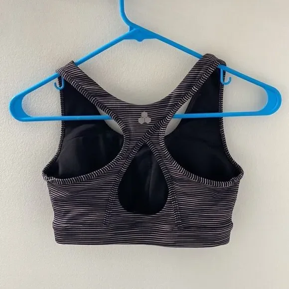 Tek Gear Women’s  Sports Bra NWT - Picture 2 of 4